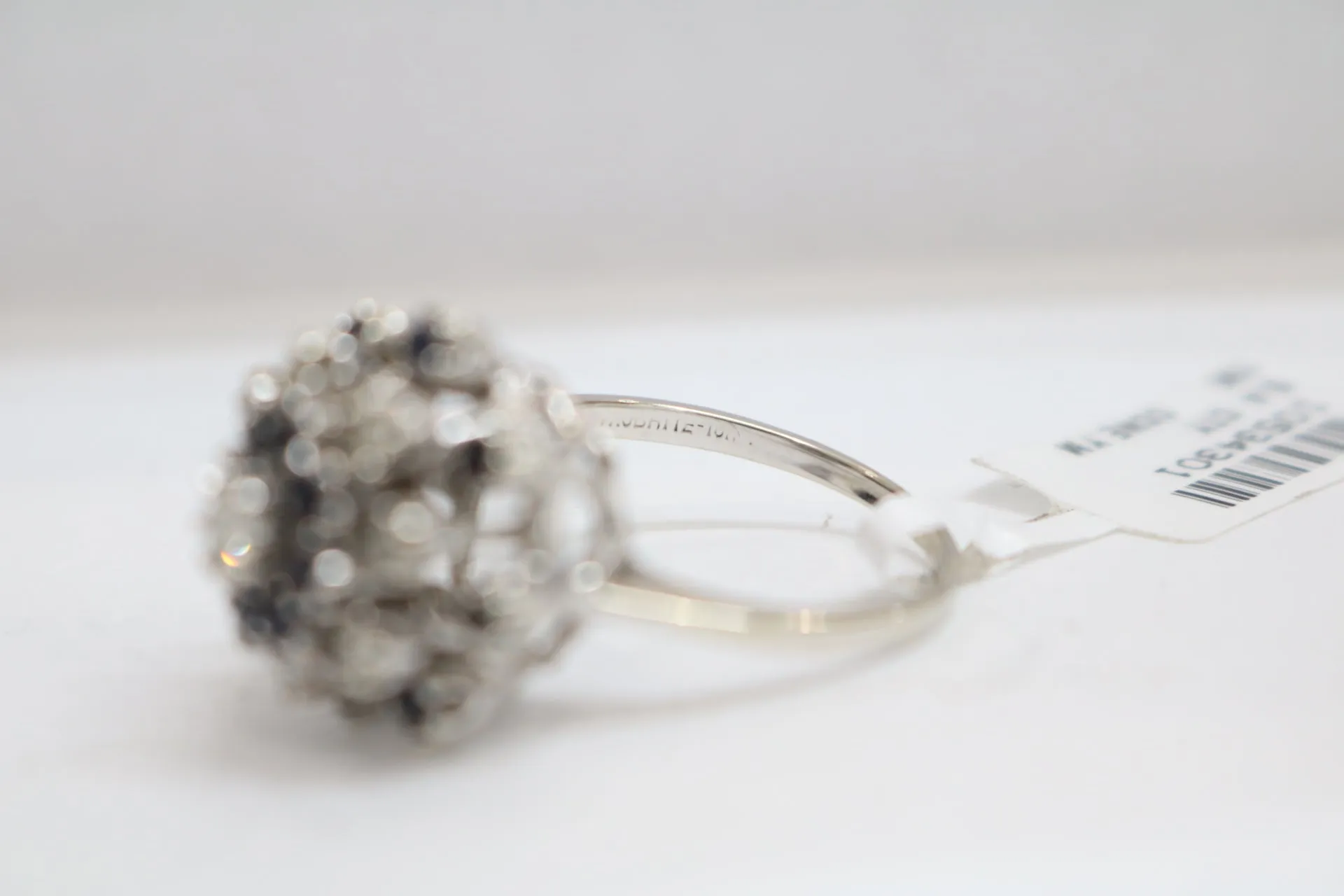 10K White Gold Diamond Cluster Cocktail Ring (Size 8 & 1/2)