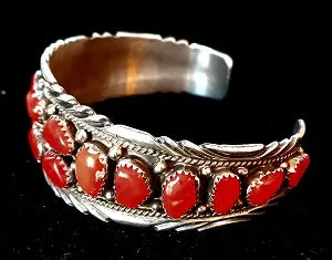 18 Stone Coral Cuff