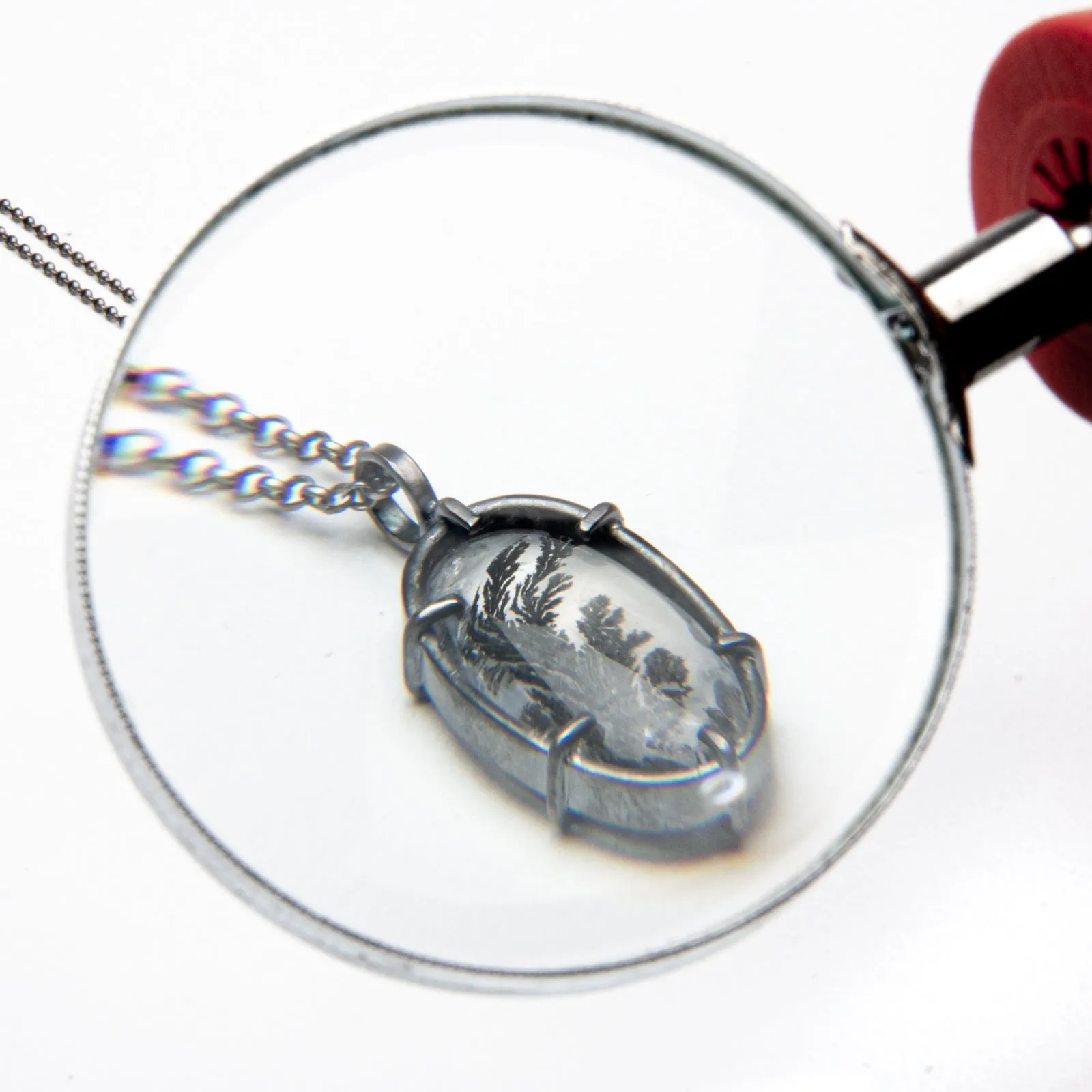 Delicate Dendritic Agate Necklace