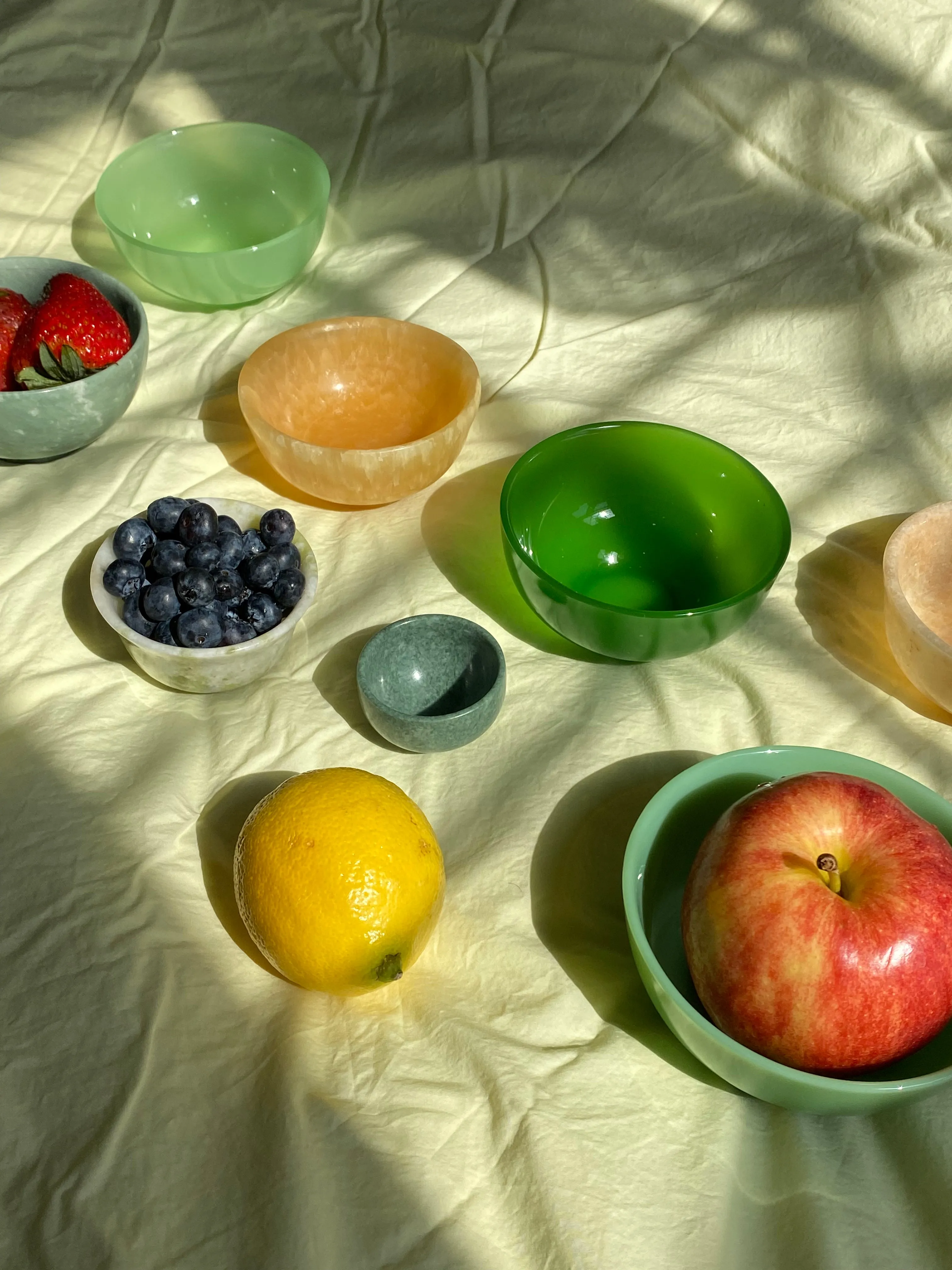 Gēng — Green jade stone bowl