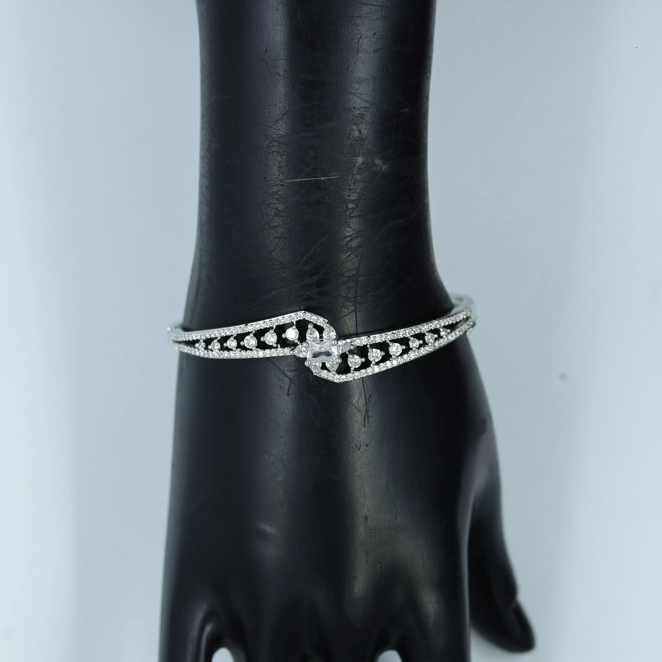 Zircon/AD Bracelet 11697-11