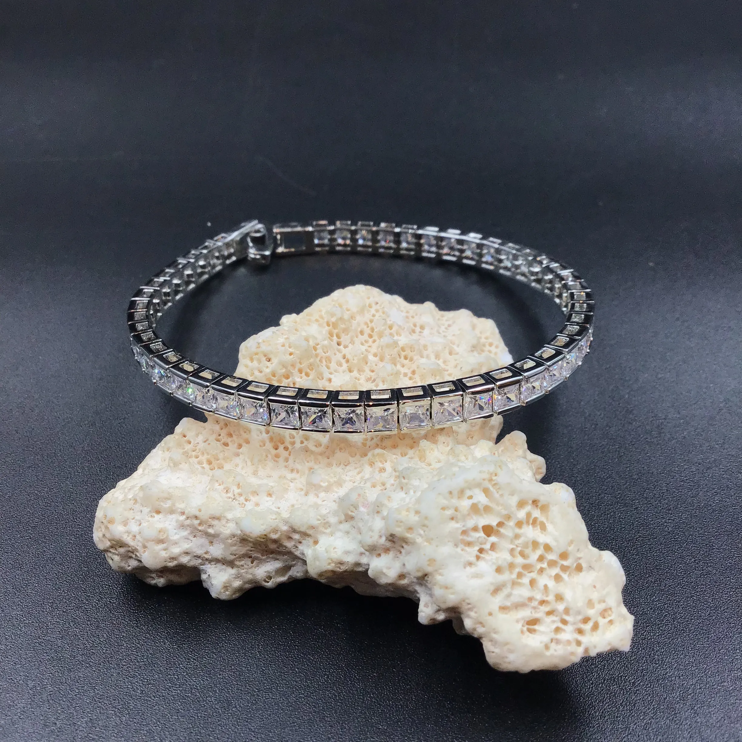 Zircon/AD Bracelet 5034-05
